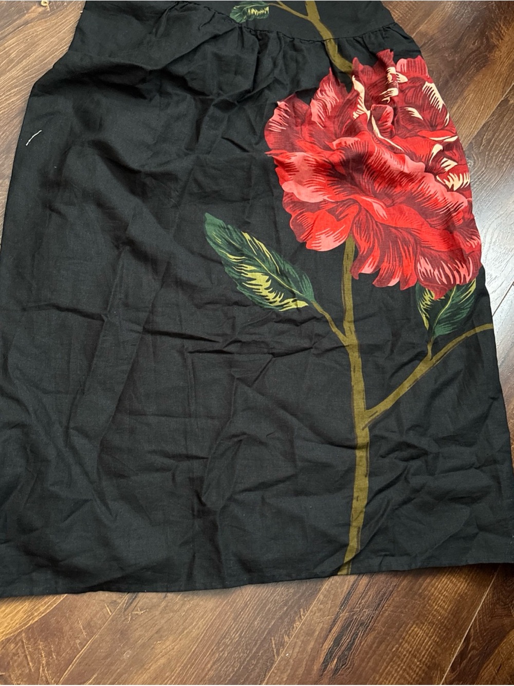 FARM Rio Black Maxi Dress with Red Floral Print - Picture 2 of 9
